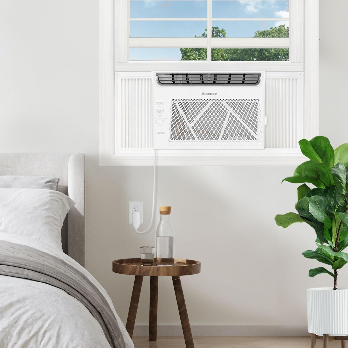 Hisense AHW1022CW1W 10,000 Smart Air Conditioner with Wi-fi Control, Dehumidifier, and Remote, 115V, Window AC Unit for Apartment, Bedroom, Medium Rooms up to 450 Square Feet in White, 10000 BTU